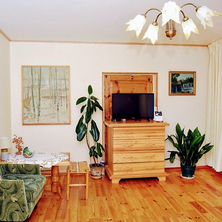 库尔迪加Livijas Apartamenti公寓 外观 照片